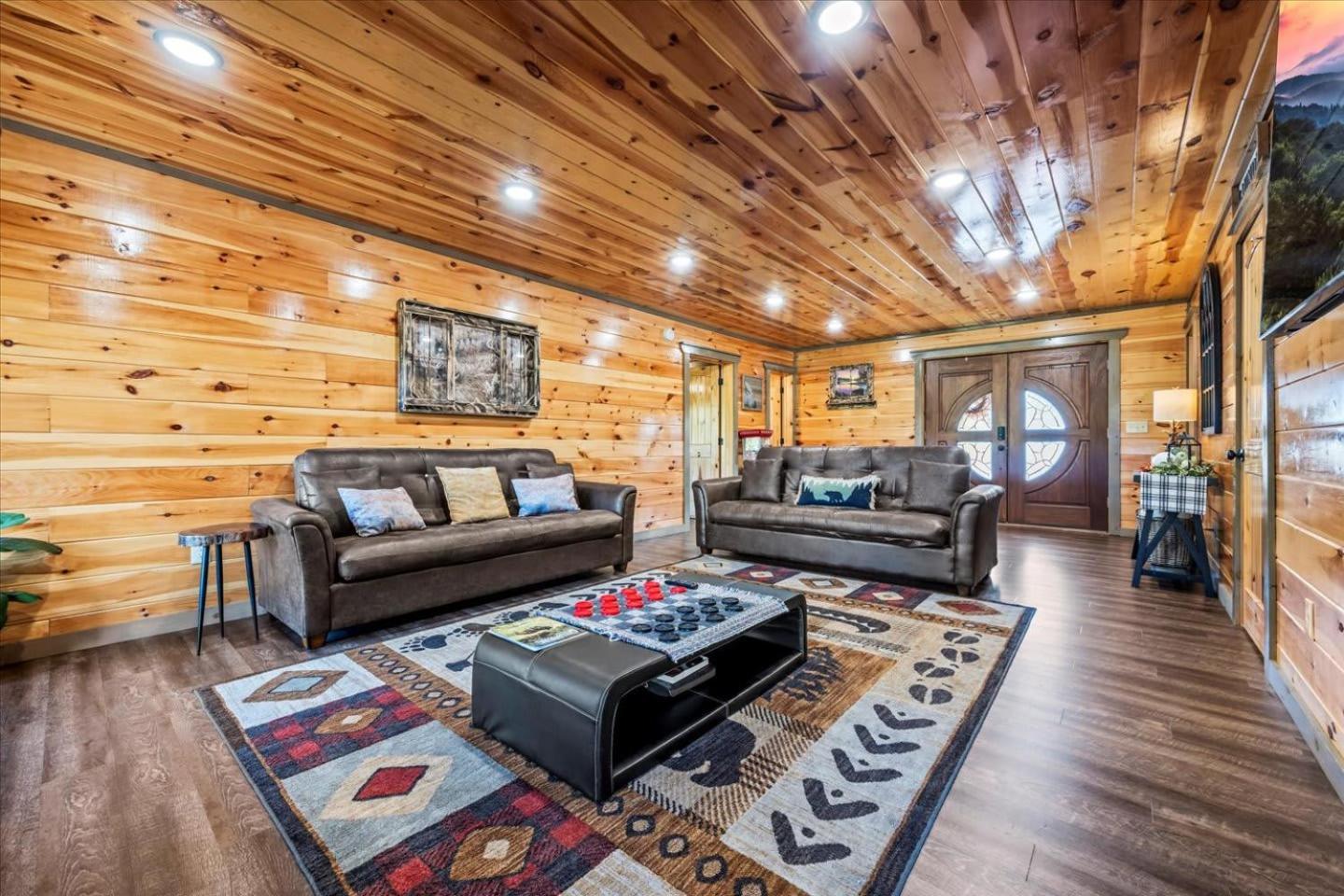 Indoor Pool, Volleyball Beach, Mountain View, Luxury Gatlinburg Exterior foto